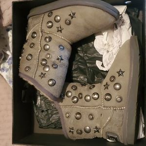 Australian  luxe collection  shearling  boots